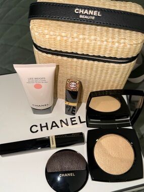CHANEL Les Beiges Panier Des Essentiels D’ÉTÉ Belle Mine Naturelle Healthy Glow